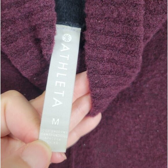 ATHLETA Size M Red Knit Oversize Transit Merino Wool Blend Turtleneck Sweater - Picture 4 of 10